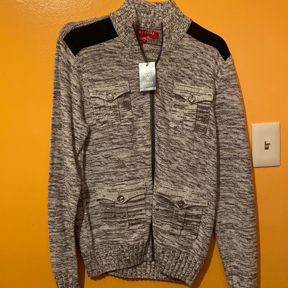 Guess Size Small